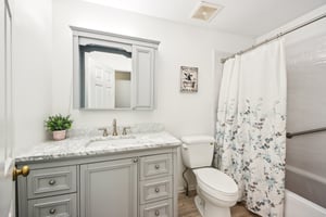 S Stonington Dr-S0504-017.jpg