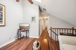 S Stonington Dr-S0504-019.jpg