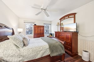 S Stonington Dr-S0504-023.jpg