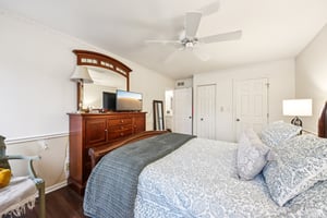 S Stonington Dr-S0504-024.jpg