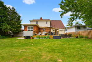  Photo 42