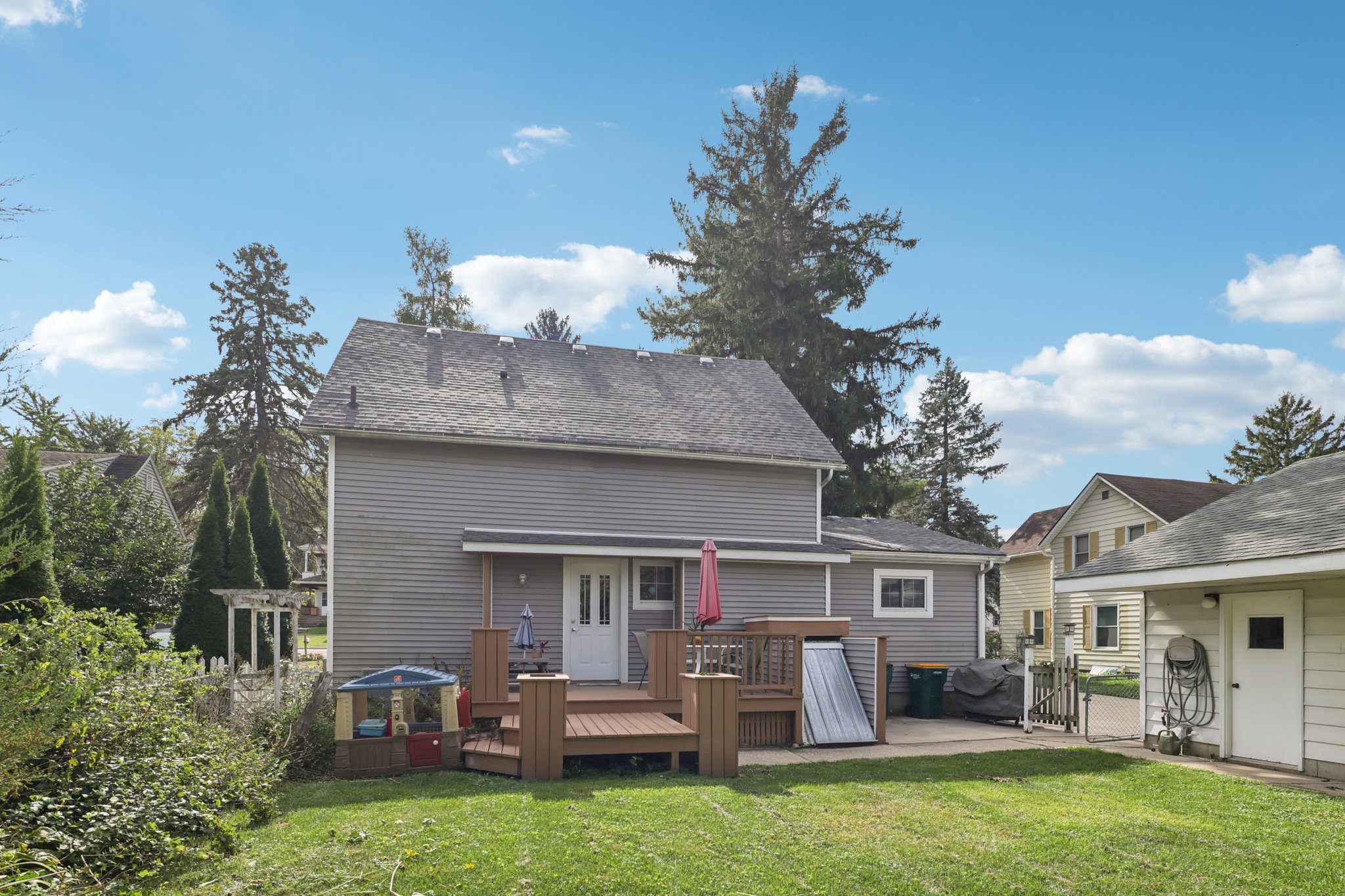W Reynolds St-S0210-065.jpg