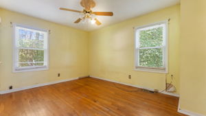  Photo 0