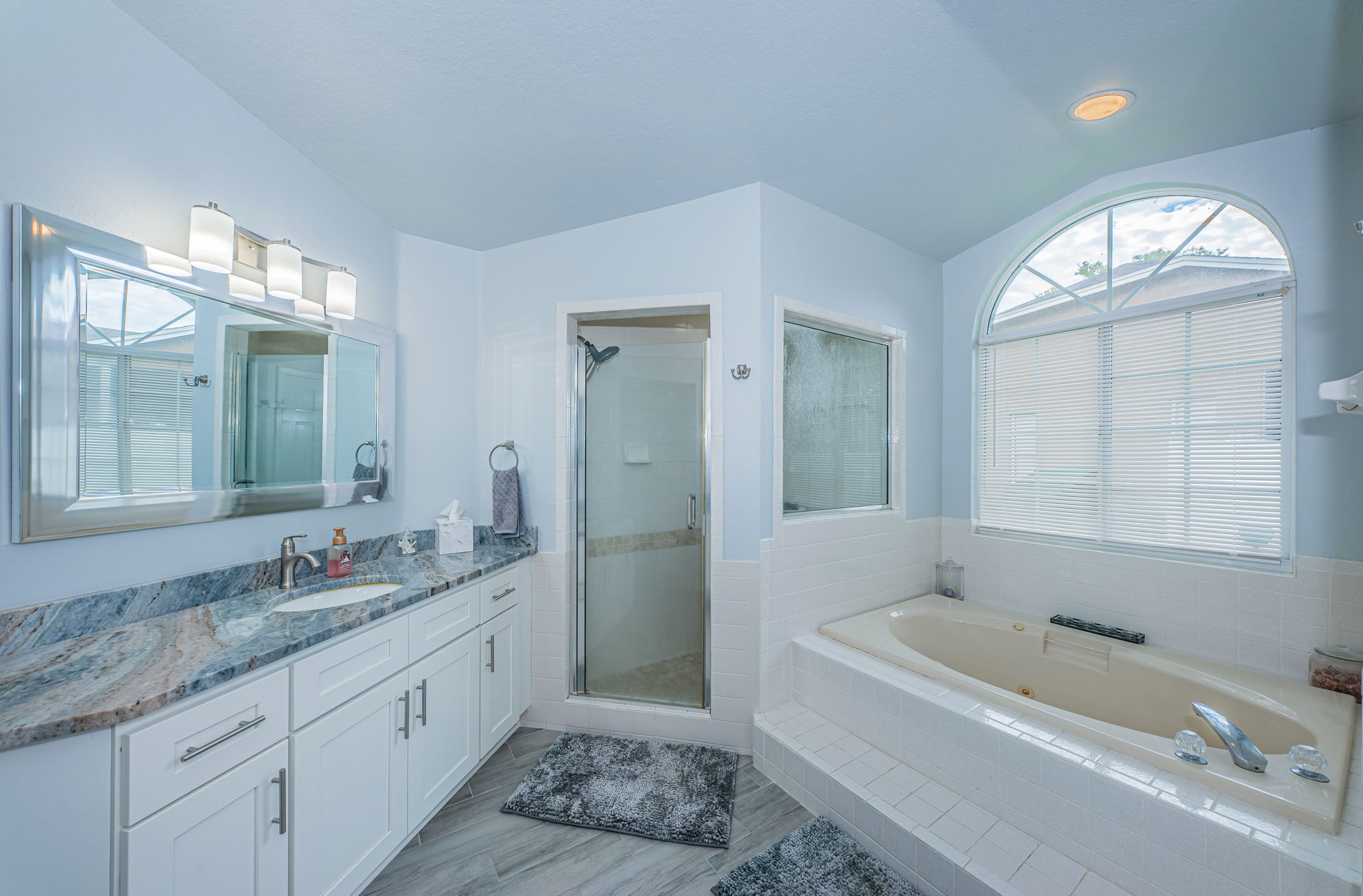 Primary Bathroom 1a