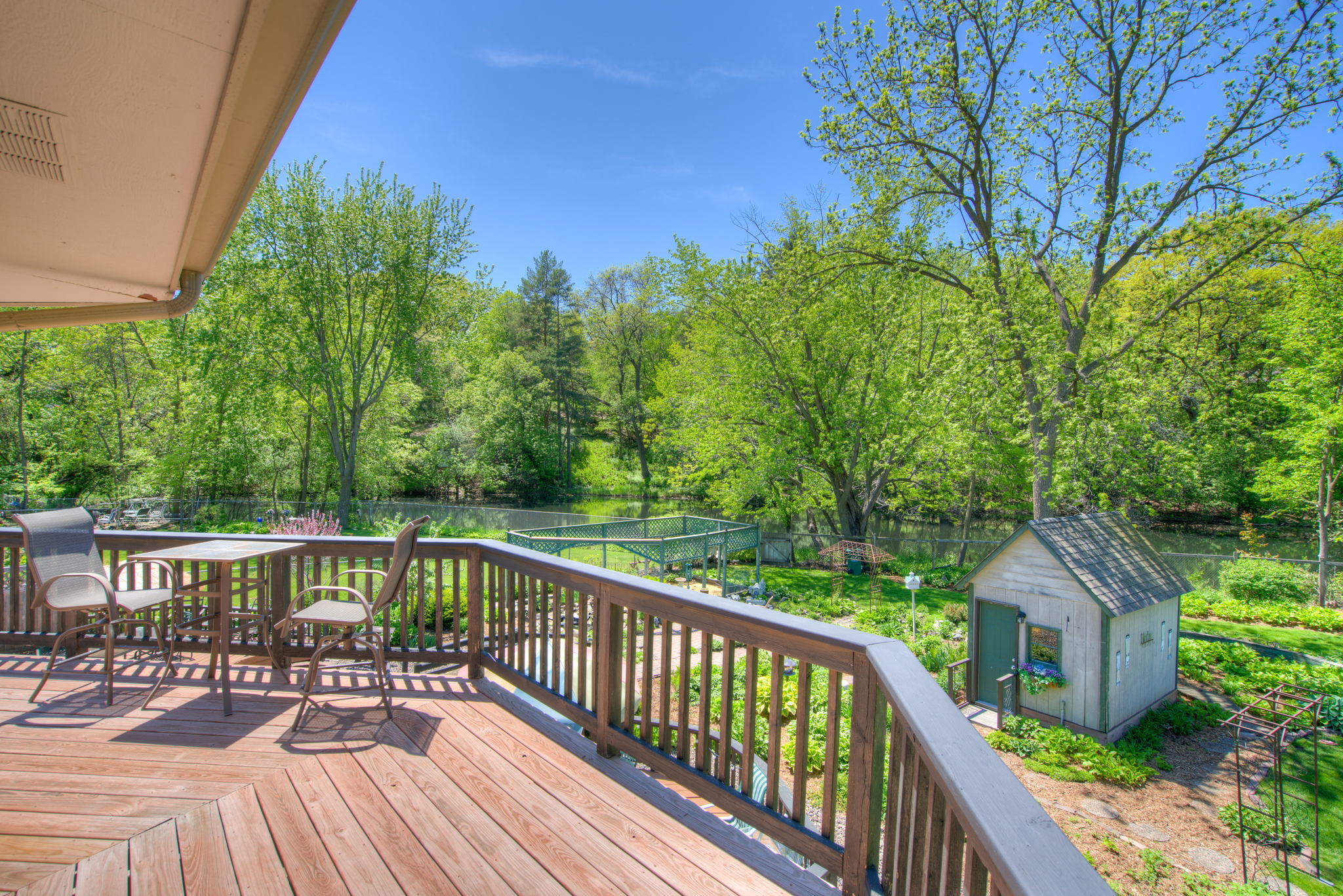 Deck