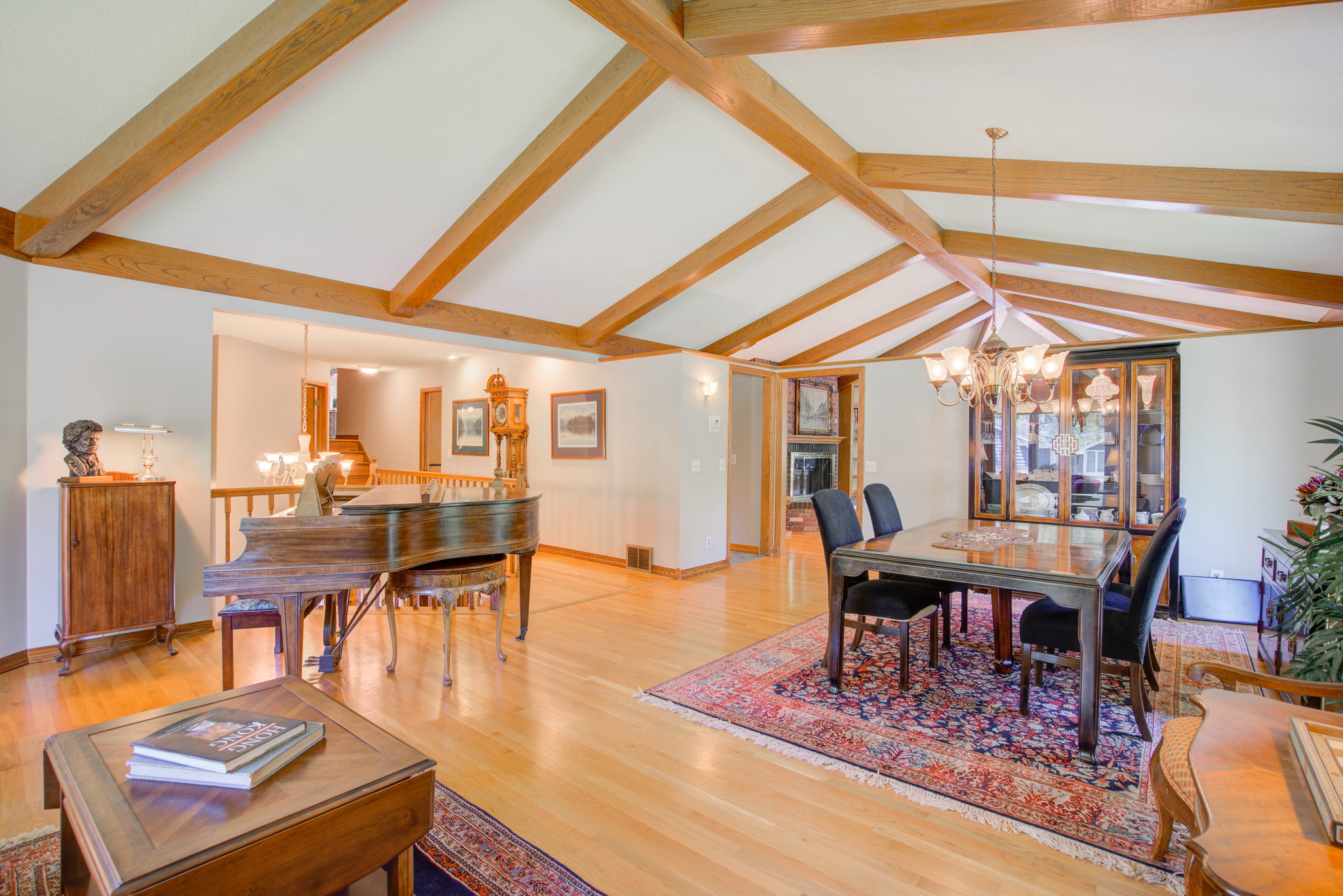 Living Room/Dining Room
