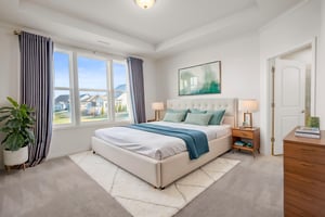 DSC01448-HDR virtually staged.jpeg