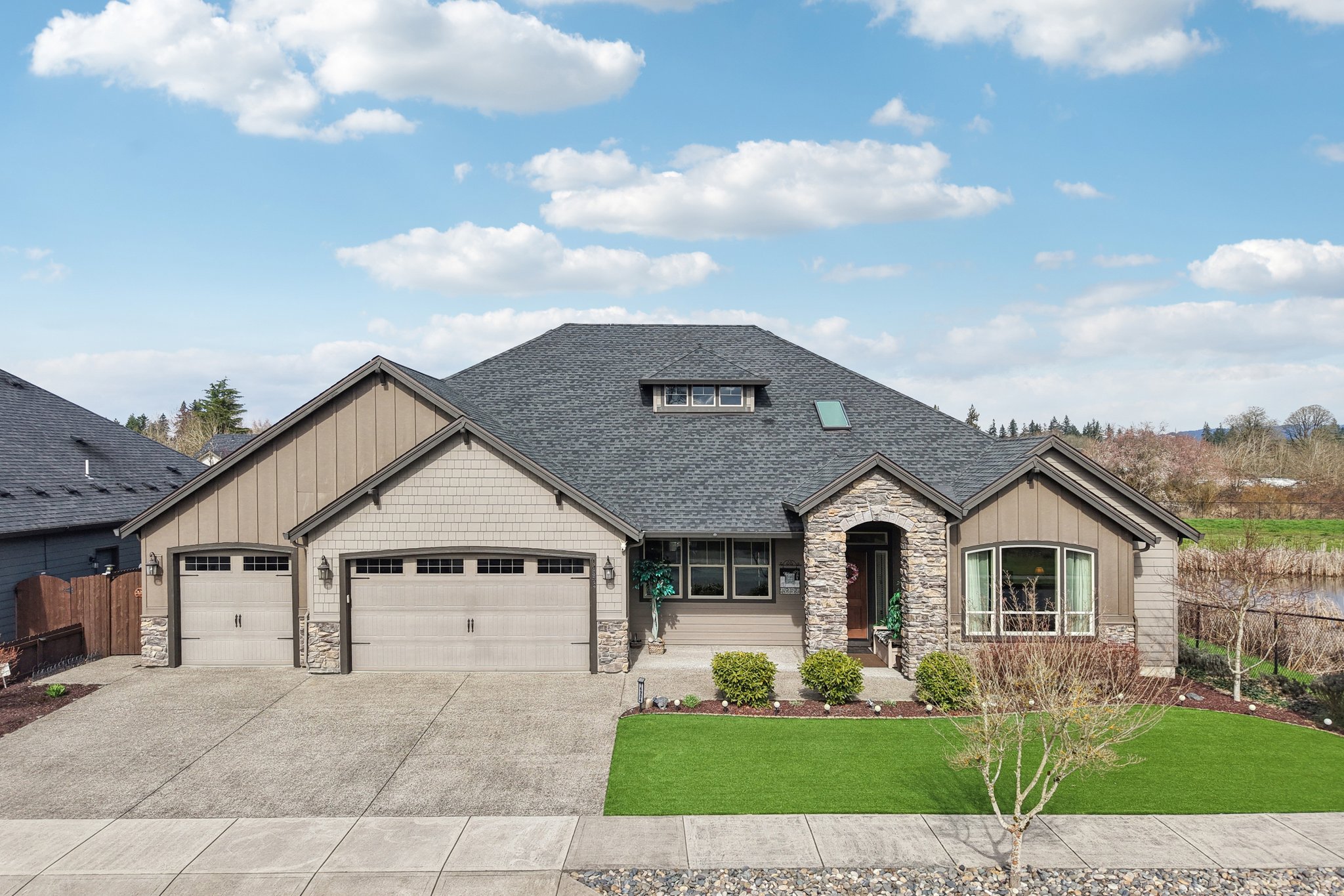 NE 113th St-L1003-047.jpg