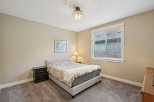 NE 113th St-L1003-028.jpg