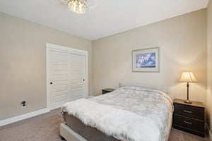 NE 113th St-L1003-030.jpg