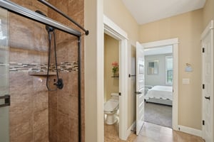 NE 113th St-L1003-036.jpg