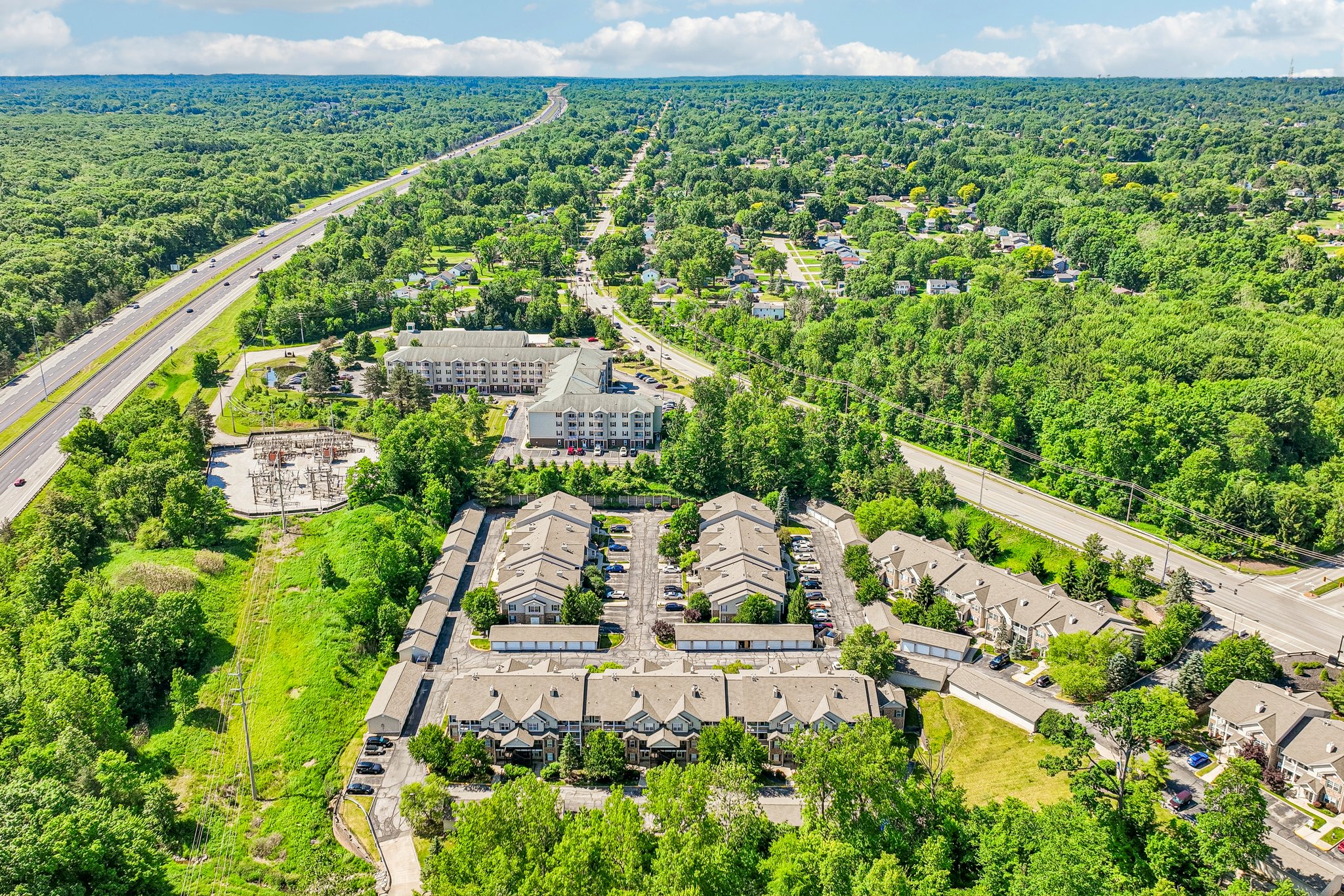 Lenox Dr 506-S0906-041.jpg