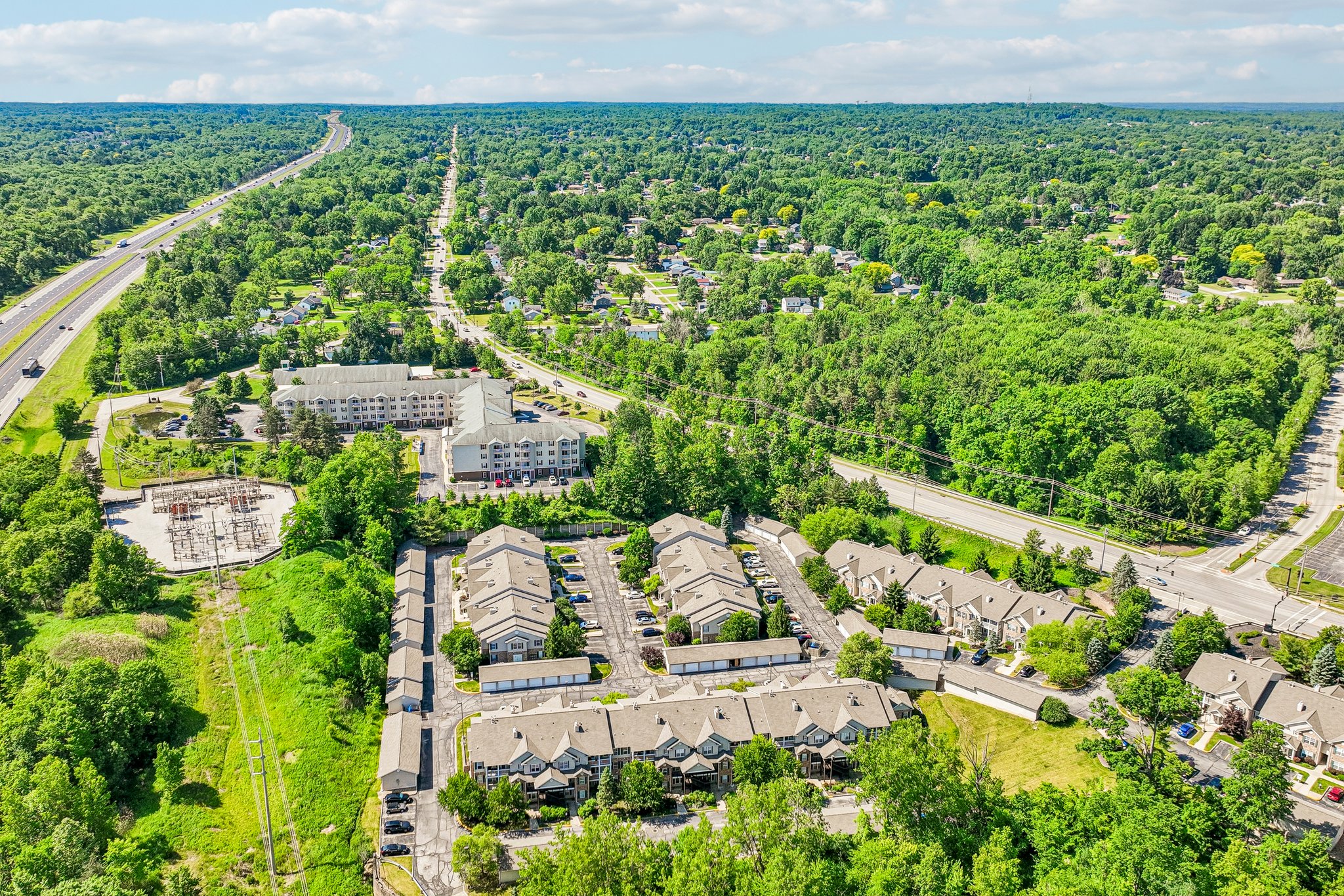 Lenox Dr 506-S0906-043.jpg