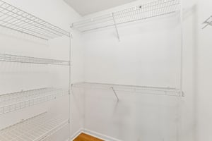 Lenox Dr 506-S0906-029.jpg
