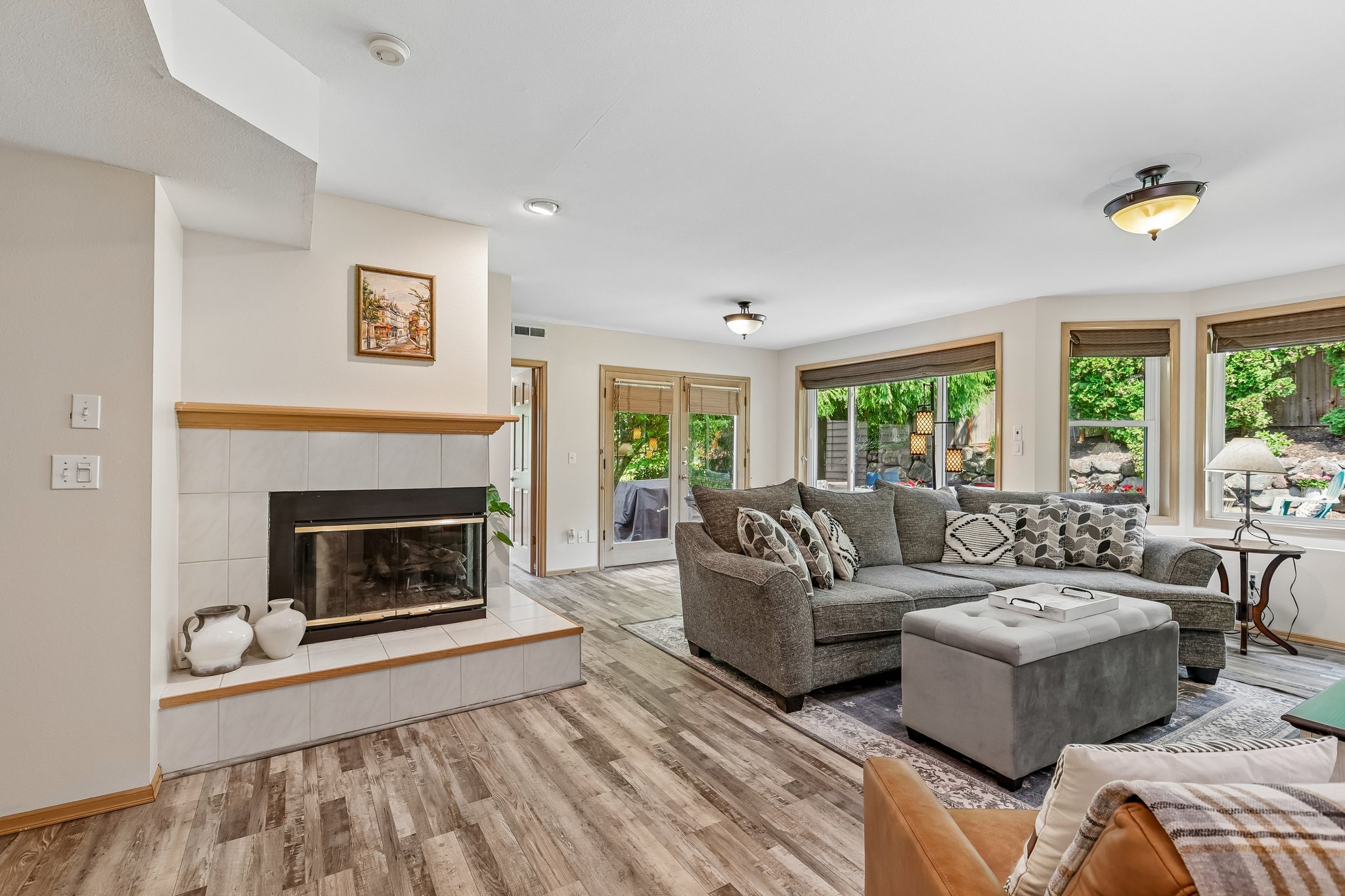 16th Ave SE-S2207-035.jpg