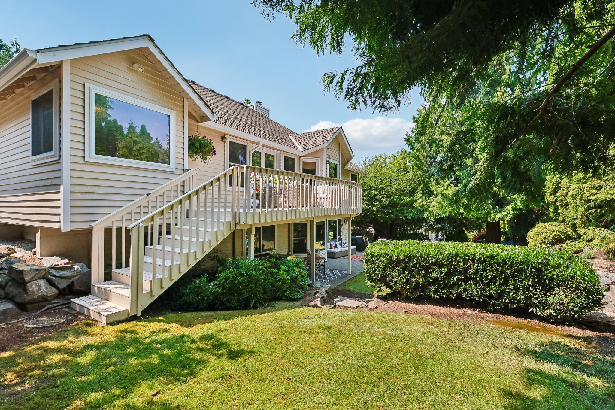 16th Ave SE-S2207-057.jpg