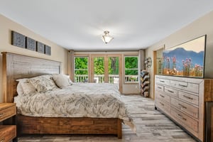16th Ave SE-S2207-023.jpg