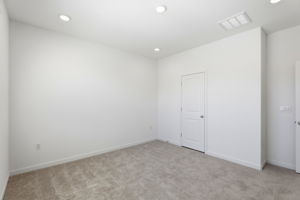 025_F8_1491 Roebling St