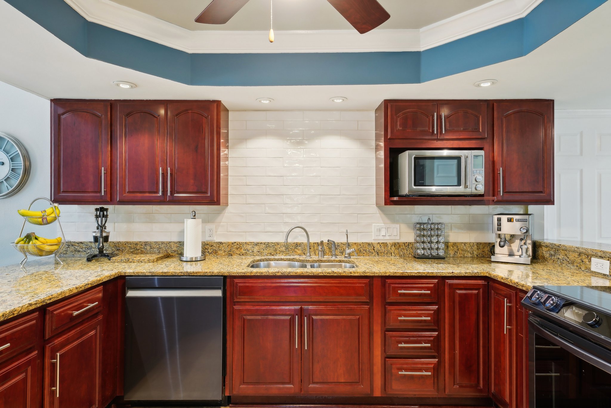Northwood Village Ln-028.jpg
