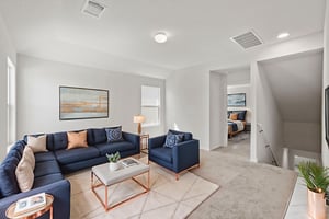 0M6A8502 virtually staged.jpeg