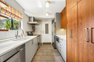 W Hardy Dr-S2205-018.jpg