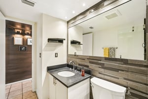 W Hardy Dr-S2205-028.jpg