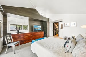 W Hardy Dr-S2205-031.jpg