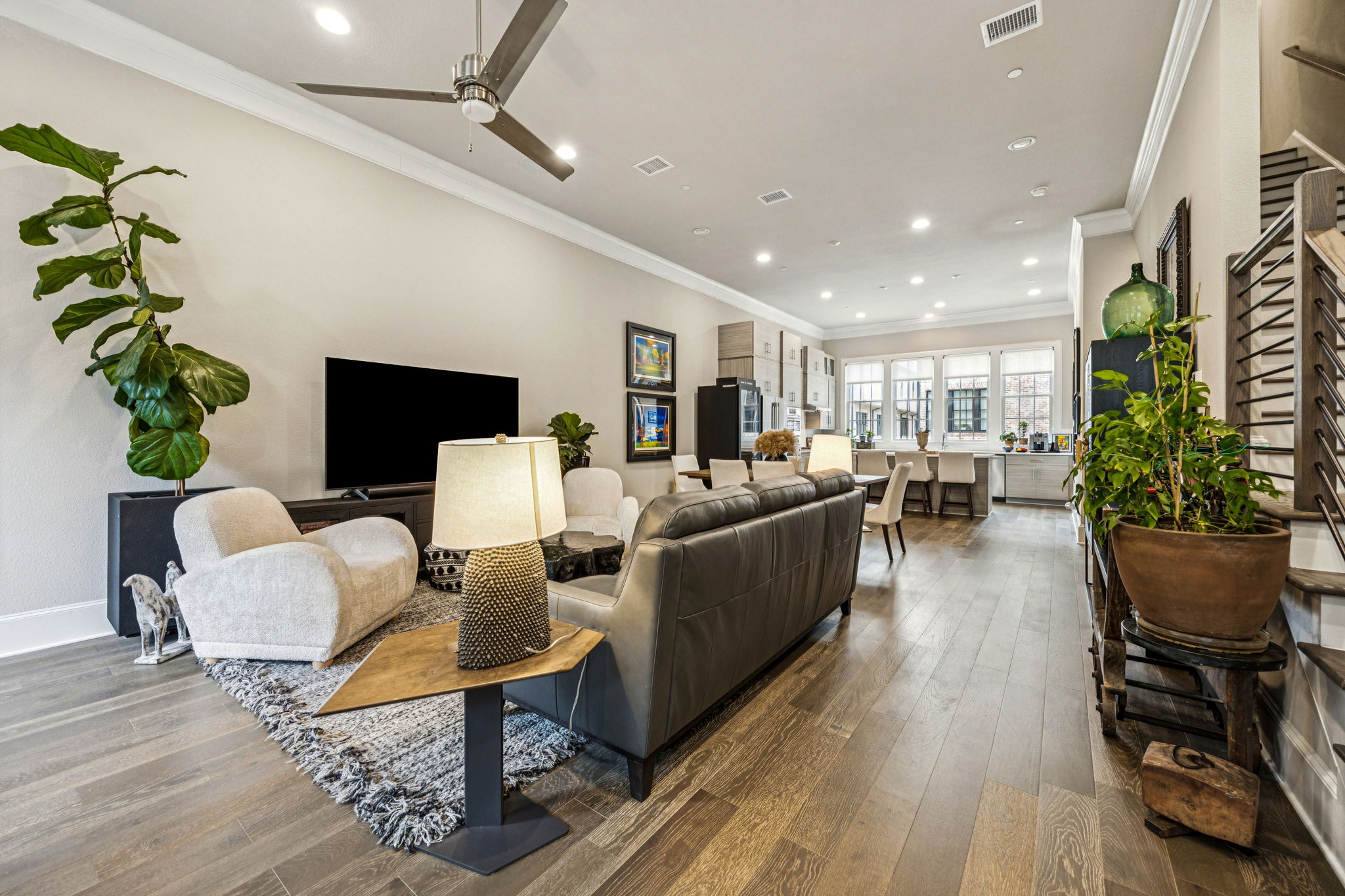 14932Oak_031