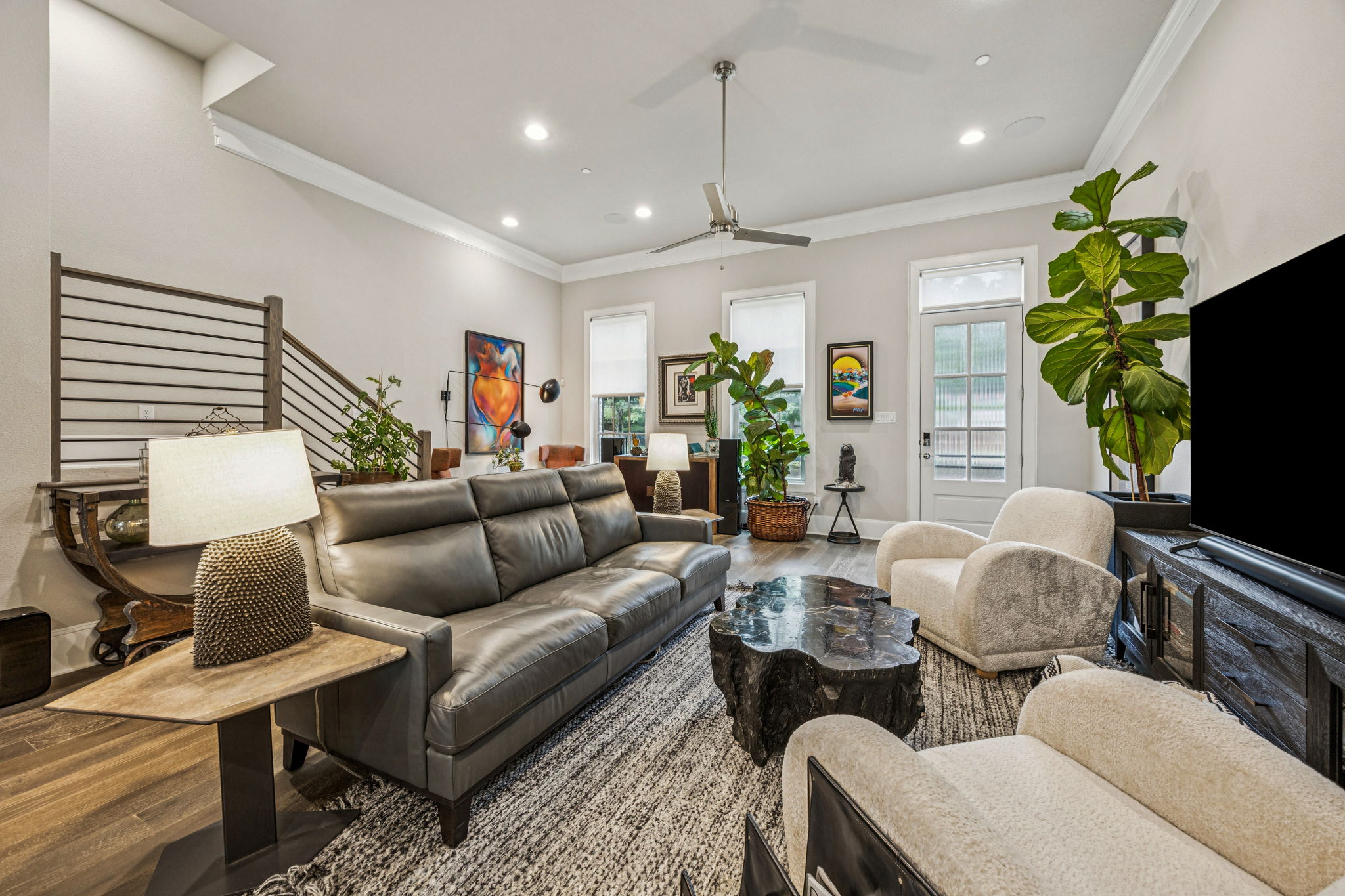14932Oak_022
