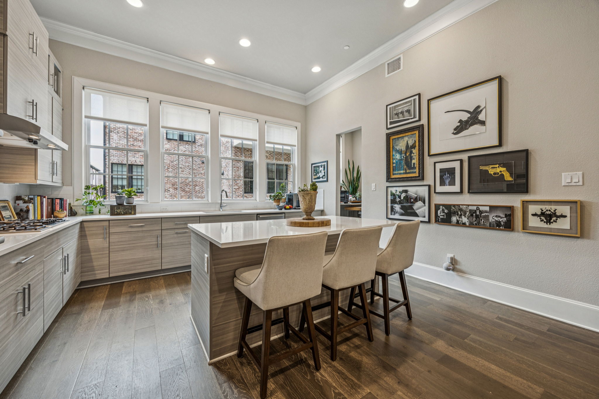 14932Oak_025
