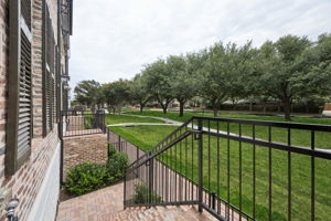 14932Oak_001
