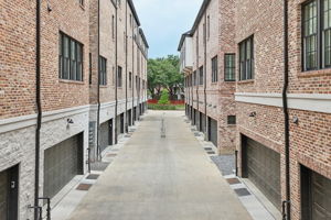 14932Oak_044