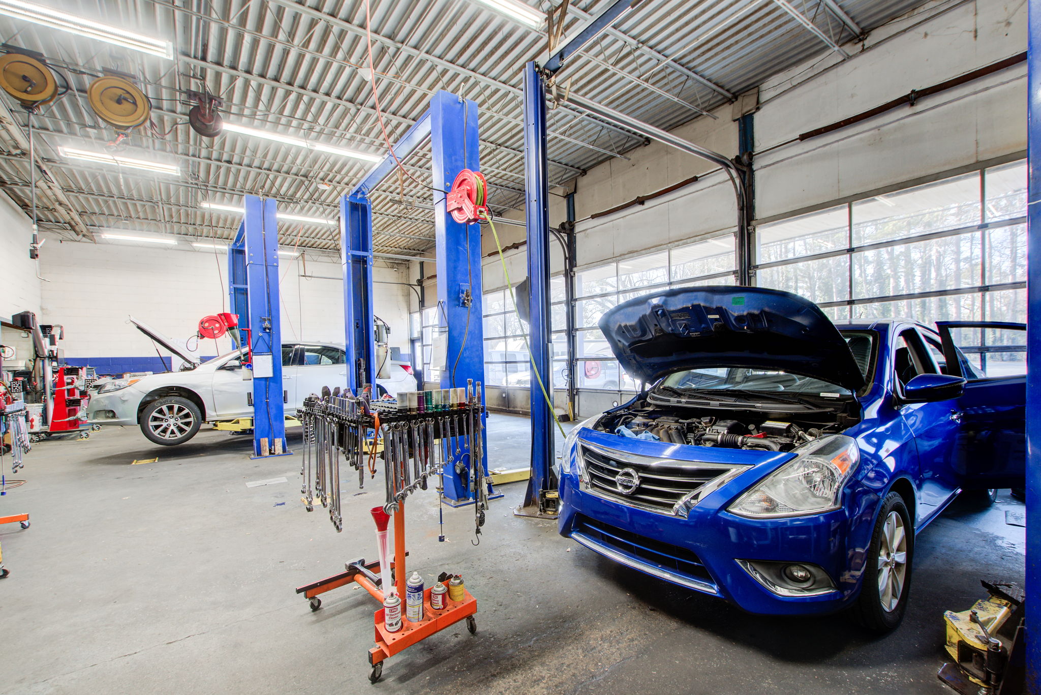 8 Main Auto Bay A