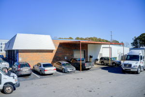20 Aerial Exterior Front + Side B