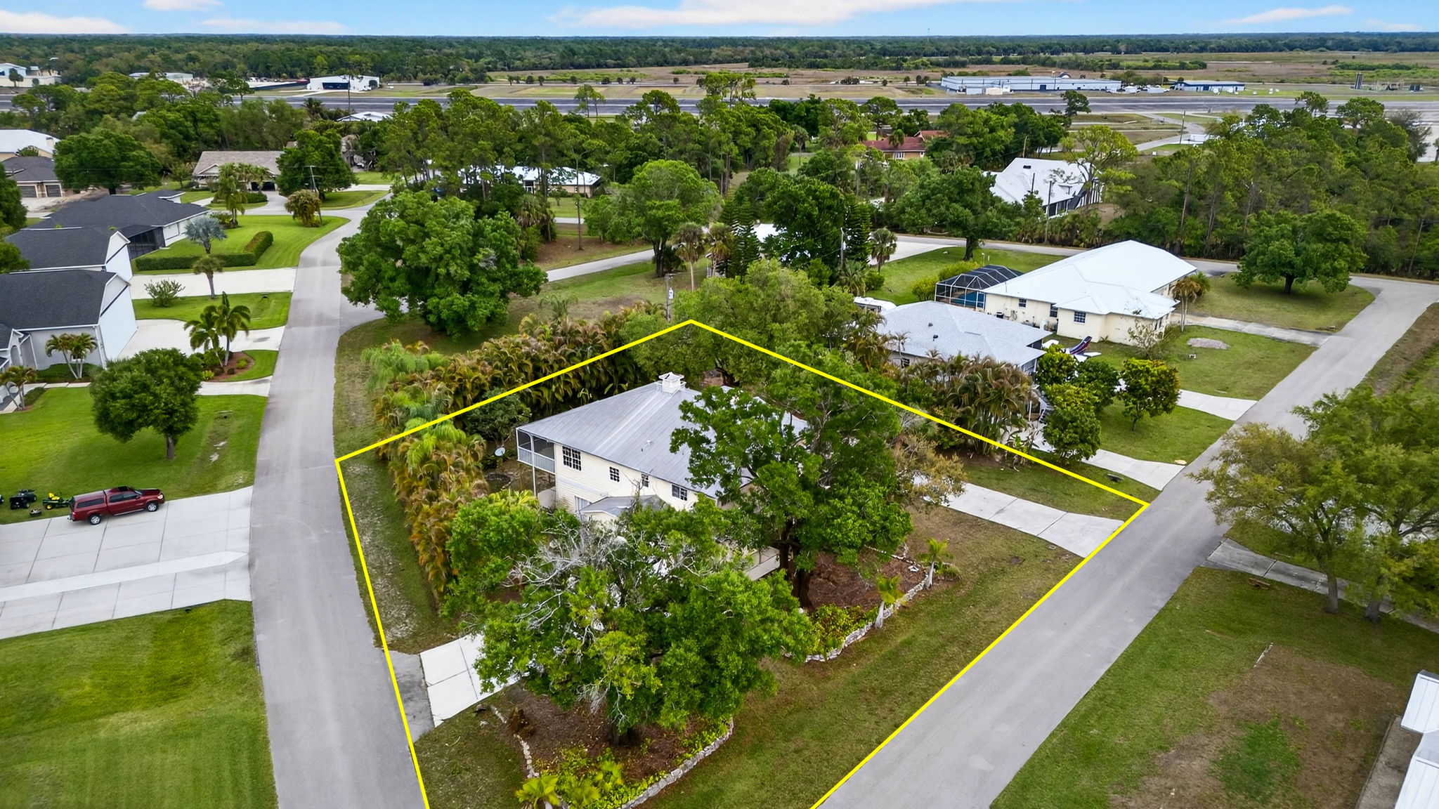 Front Exterior 2 - lot line
