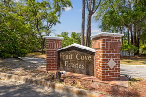 Fruit Cove Estates