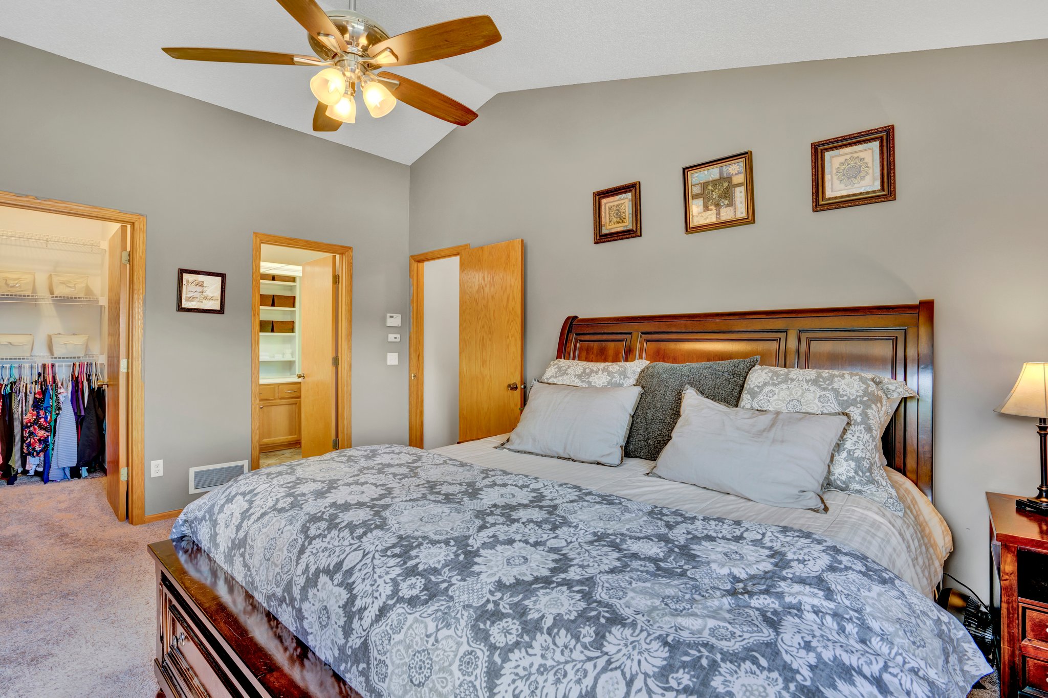 14978 River Crossing, Savage, MN 55378, USA Photo 19