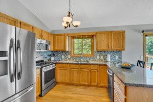 14978 River Crossing, Savage, MN 55378, USA Photo 10