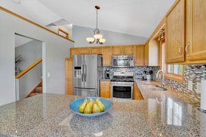 14978 River Crossing, Savage, MN 55378, USA Photo 12