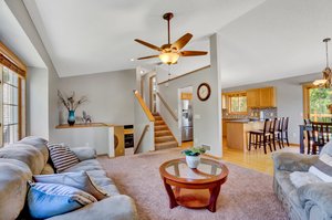 14978 River Crossing, Savage, MN 55378, USA Photo 8