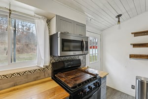 Upper Schooner Rd-S3012-013.jpg