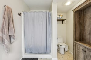 Upper Schooner Rd-S3012-023.jpg