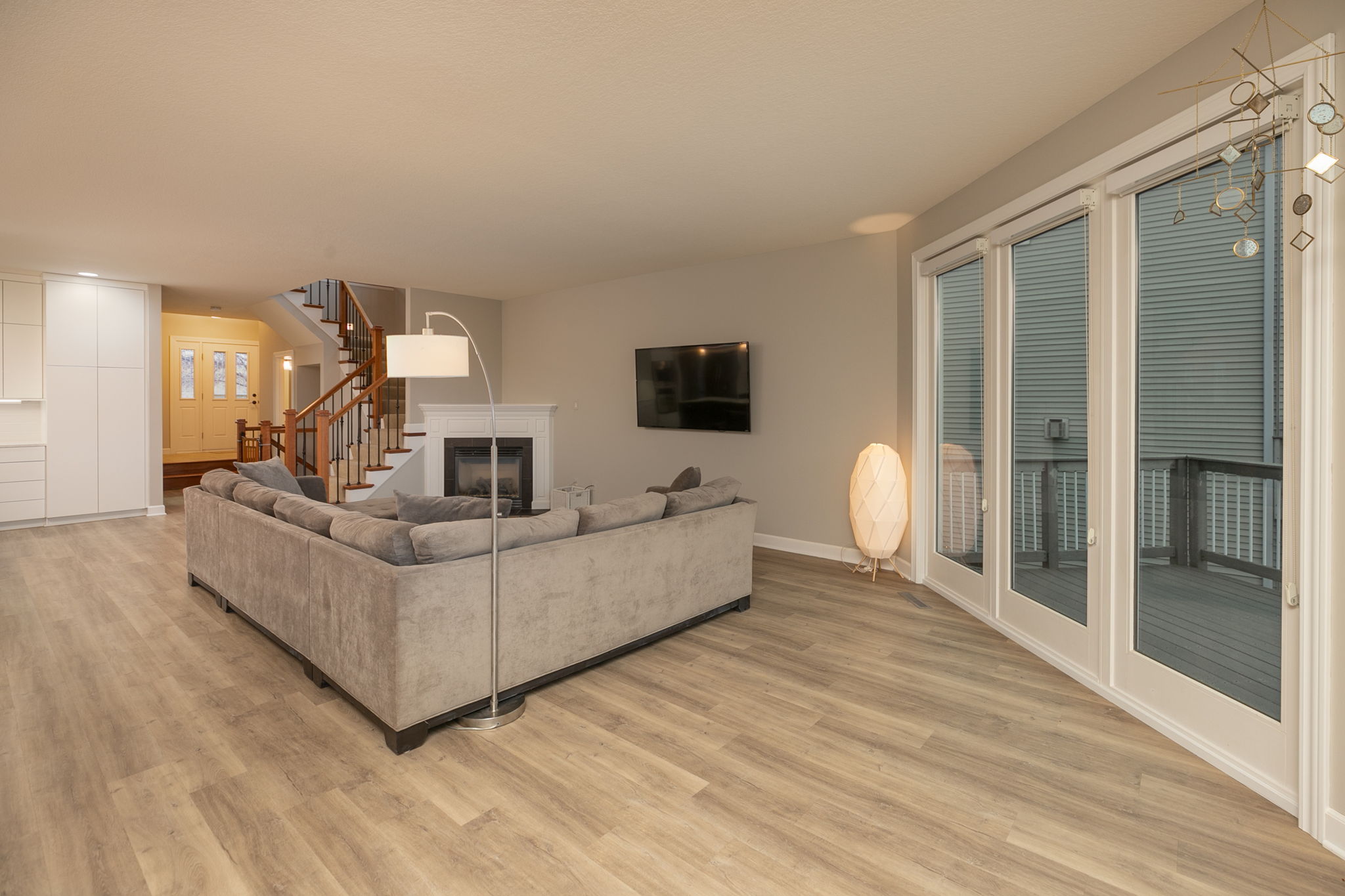 08-Living Room