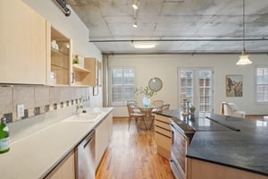 Blake St 3P-S2307-018.jpg