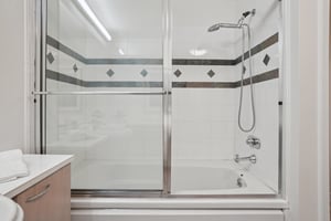 Blake St 3P-S2307-027.jpg