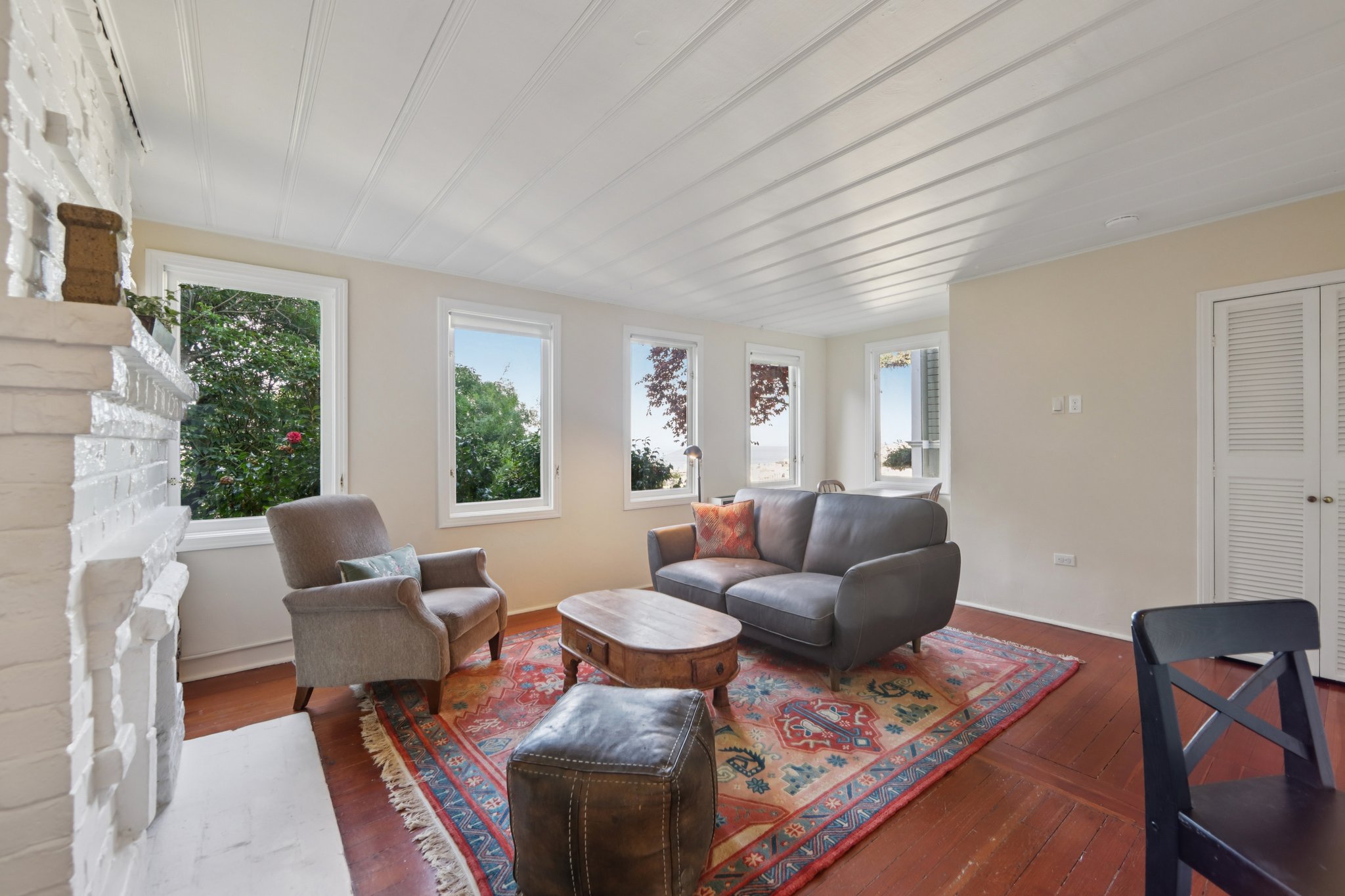 15 Macondray Ln Living