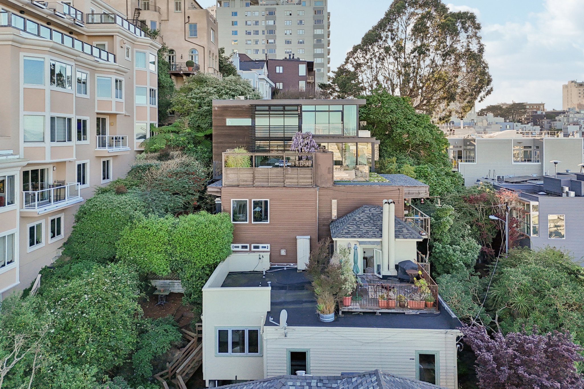 15-17 Macondray Ln-S1703-077.jpg