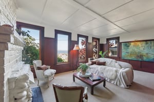 15-17 Macondray Ln 17 Living Rm