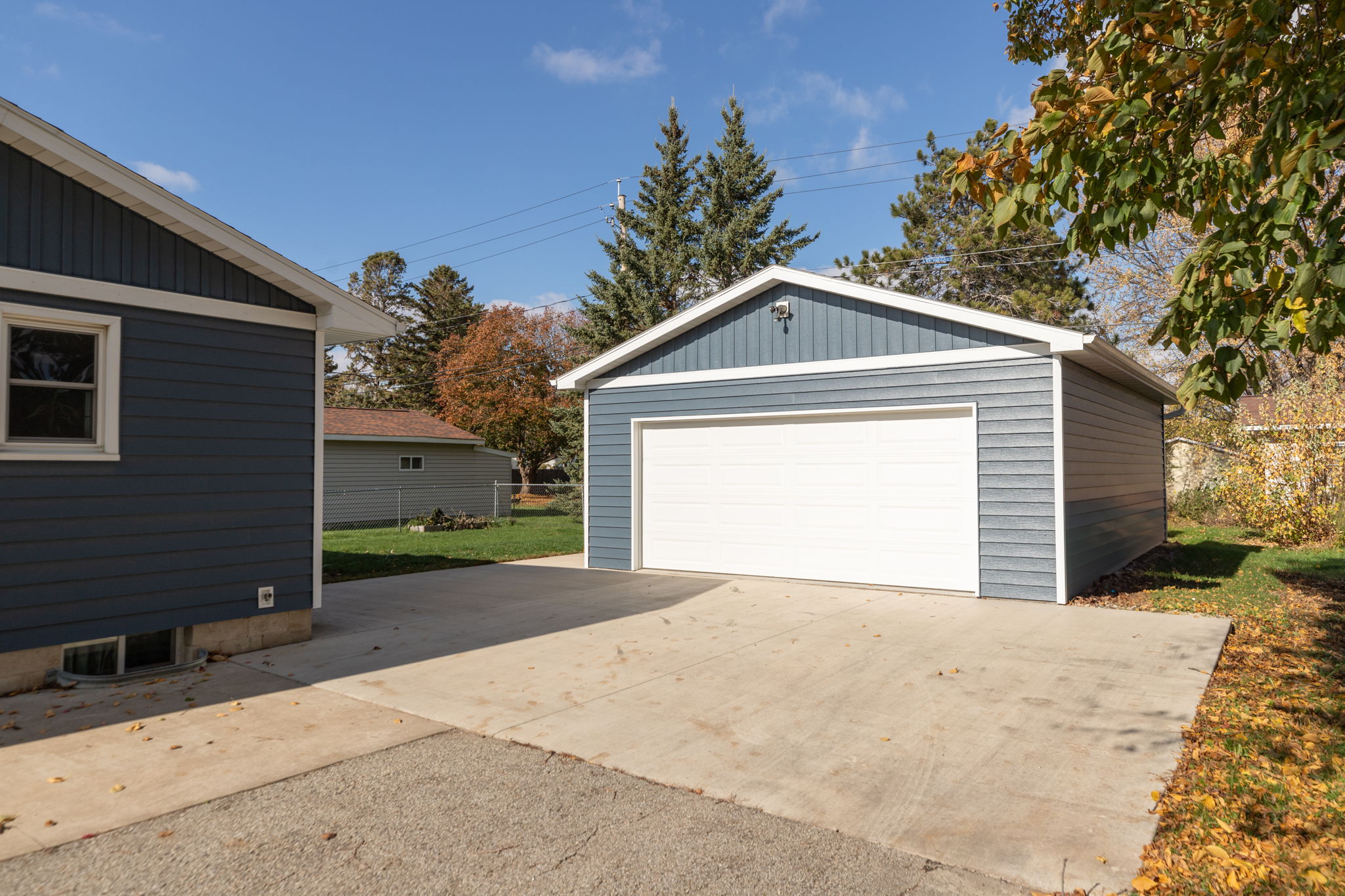 25-Garage