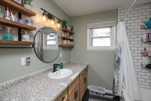 18-Bathroom